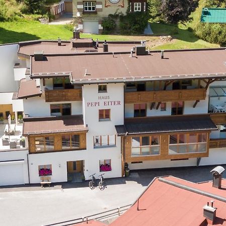 Quality Hosts Arlberg - Haus Pepi Eiter Hotel Sankt Anton am Arlberg Exterior photo