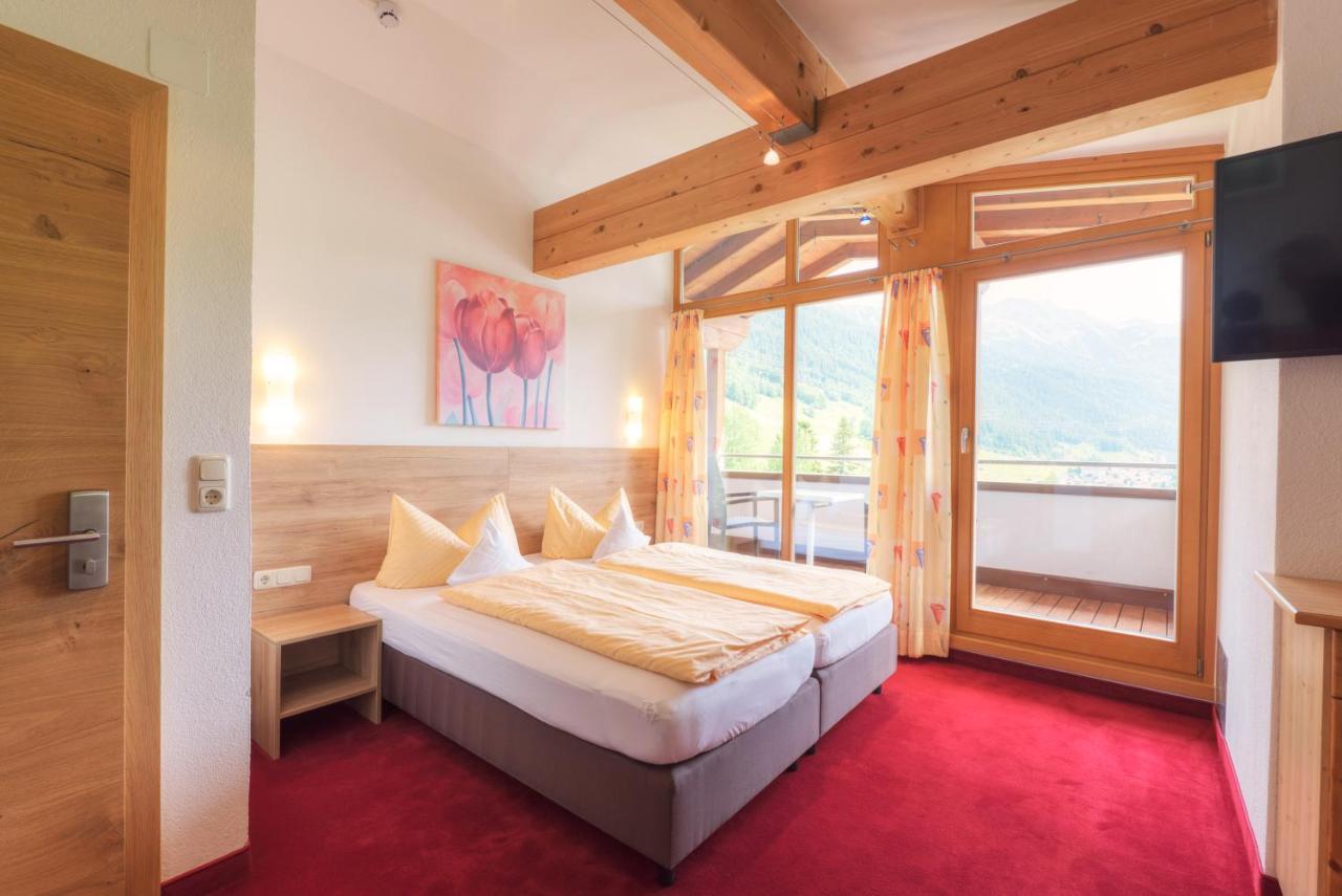 Quality Hosts Arlberg - Haus Pepi Eiter Hotel Sankt Anton am Arlberg Exterior photo